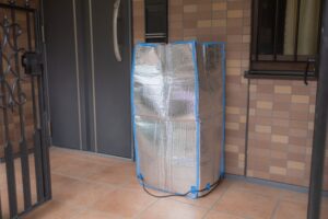 不在時も保冷カバーを掛けてお届け